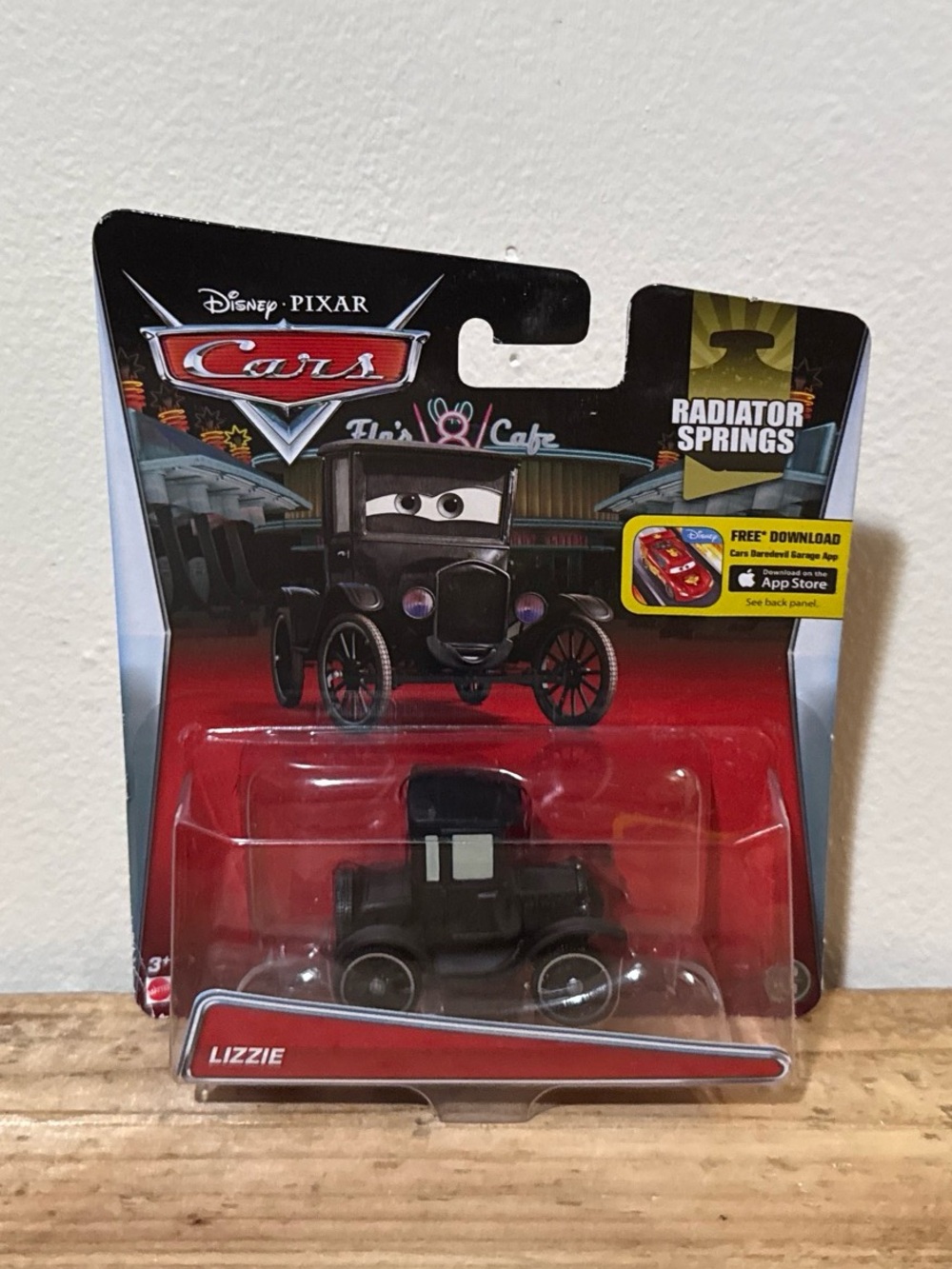 Disney Pixar Cars Lizzie Radiator Springs